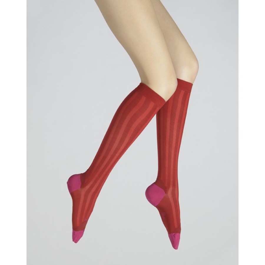 Femme BERTHE AUX GRANDS PIEDS Chaussettes Hautes | Chaussettes Hautes En Soie Rouge