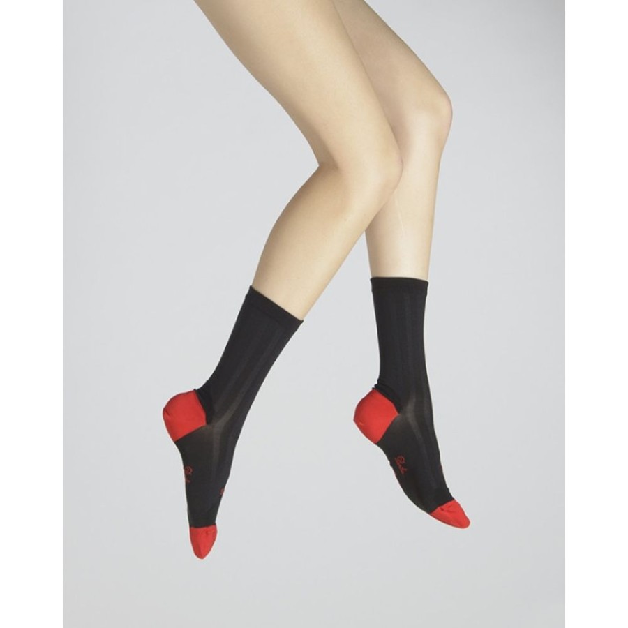 Femme BERTHE AUX GRANDS PIEDS Chaussettes | Chaussettes En Soie Noire