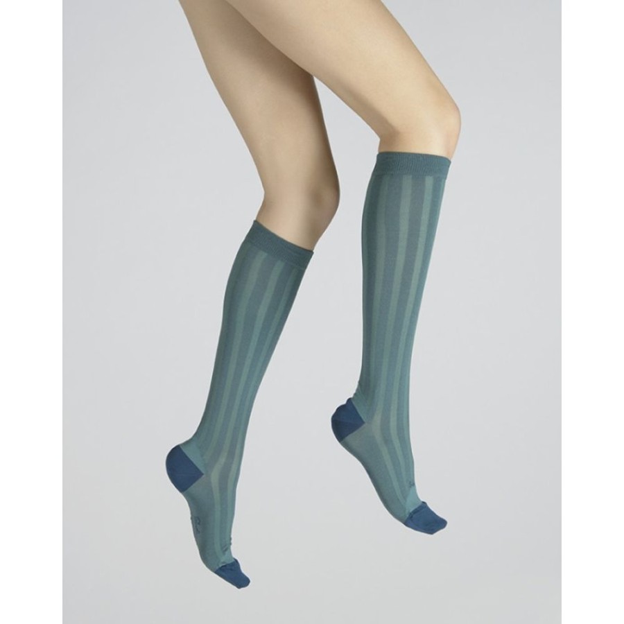 Femme BERTHE AUX GRANDS PIEDS Chaussettes Hautes | Chaussettes Hautes En Soie Turquoise - Talon Et Pointe Bleu Indigo