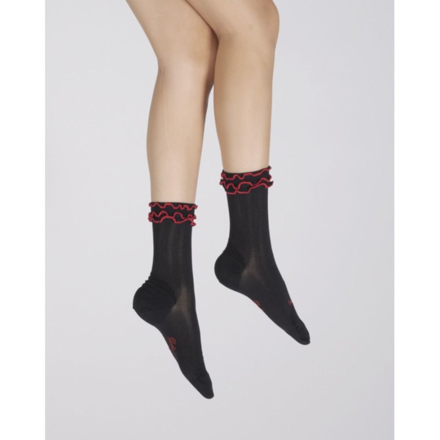 Femme BERTHE AUX GRANDS PIEDS Chaussettes | Chaussettes En Soie Noire A Surjets Rouges