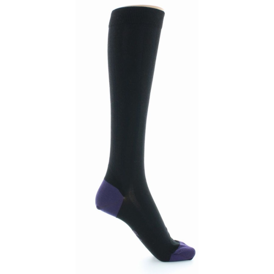 Femme BERTHE AUX GRANDS PIEDS Chaussettes Hautes | Chaussettes Hautes En Soie Noir-Raisin